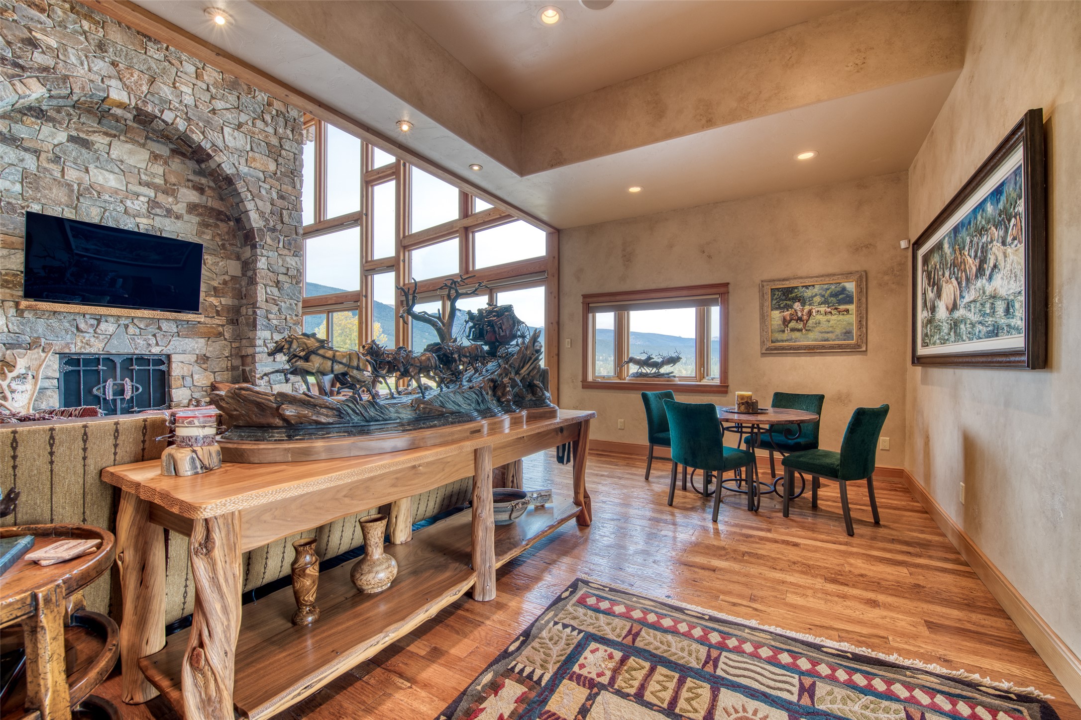 Darby, Montana 59829, United States, 3 Bedrooms Bedrooms, ,4 BathroomsBathrooms,Residential,Active,37707