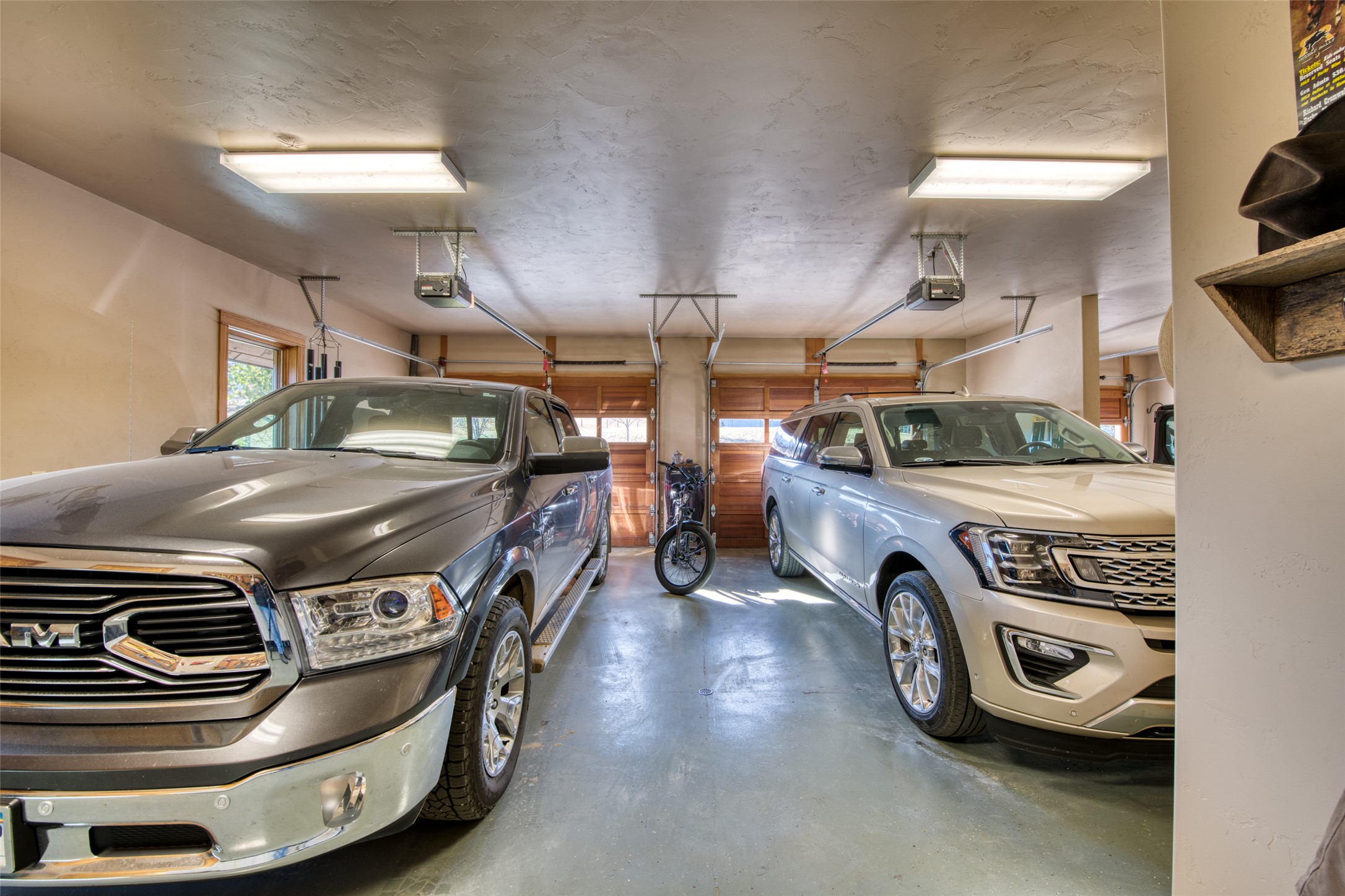 Darby, Montana 59829, United States, 3 Bedrooms Bedrooms, ,4 BathroomsBathrooms,Residential,Active,37707