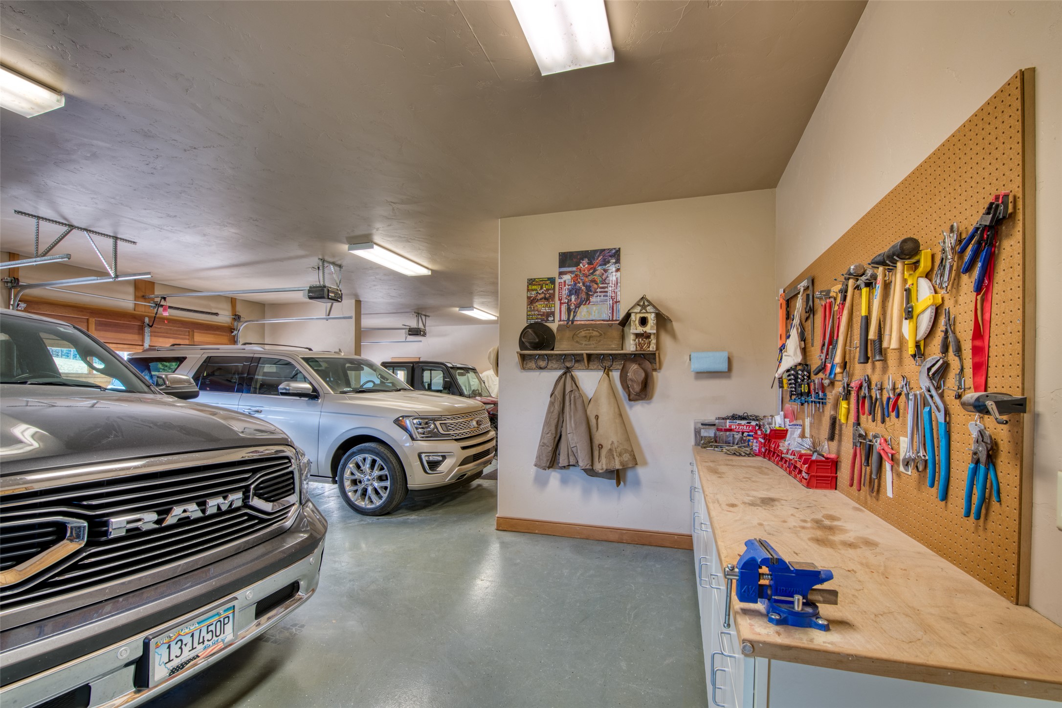 Darby, Montana 59829, United States, 3 Bedrooms Bedrooms, ,4 BathroomsBathrooms,Residential,Active,37707