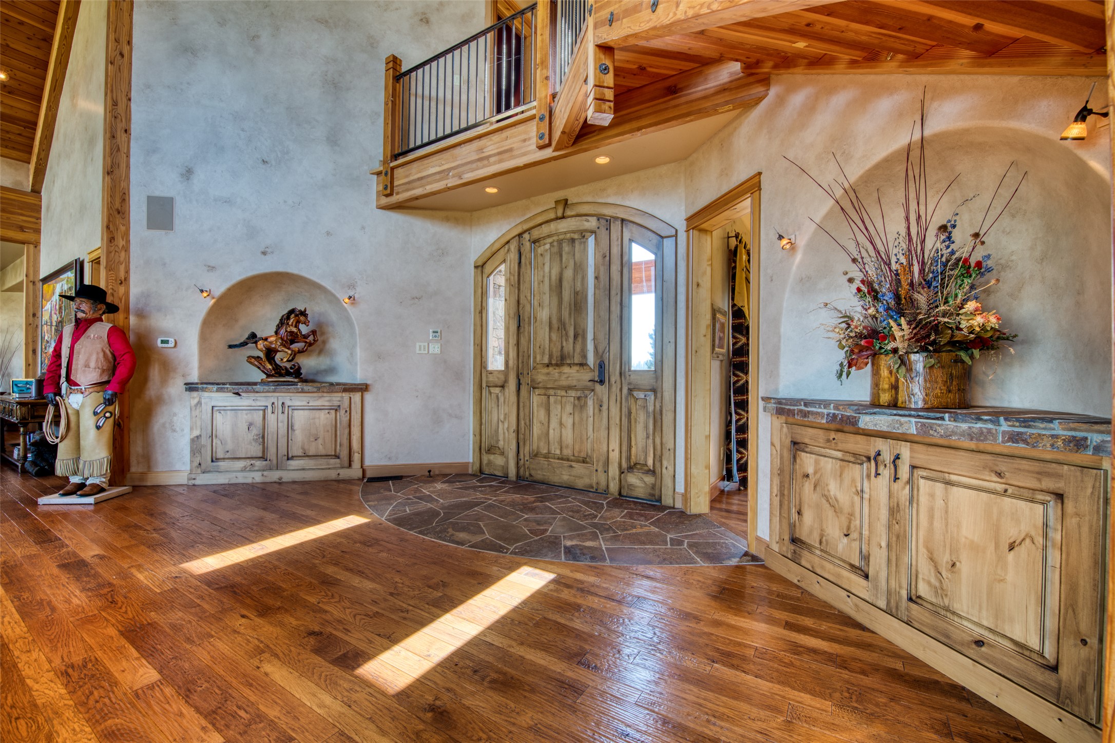 Darby, Montana 59829, United States, 3 Bedrooms Bedrooms, ,4 BathroomsBathrooms,Residential,Active,37707