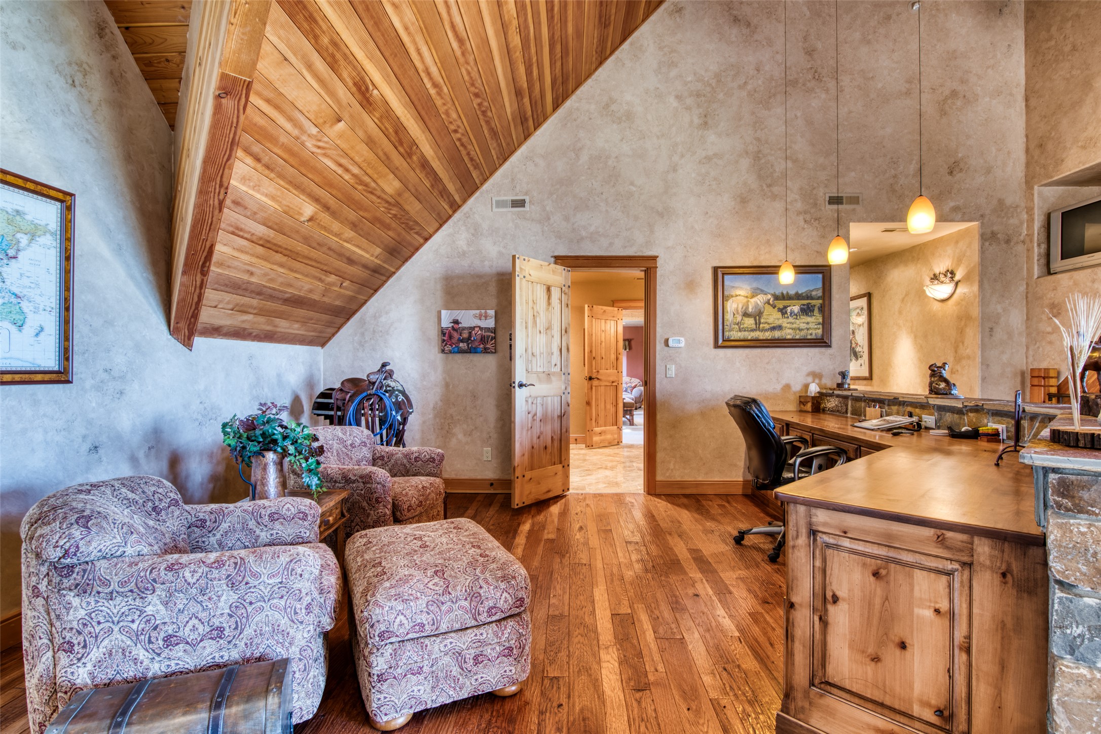 Darby, Montana 59829, United States, 3 Bedrooms Bedrooms, ,4 BathroomsBathrooms,Residential,Active,37707