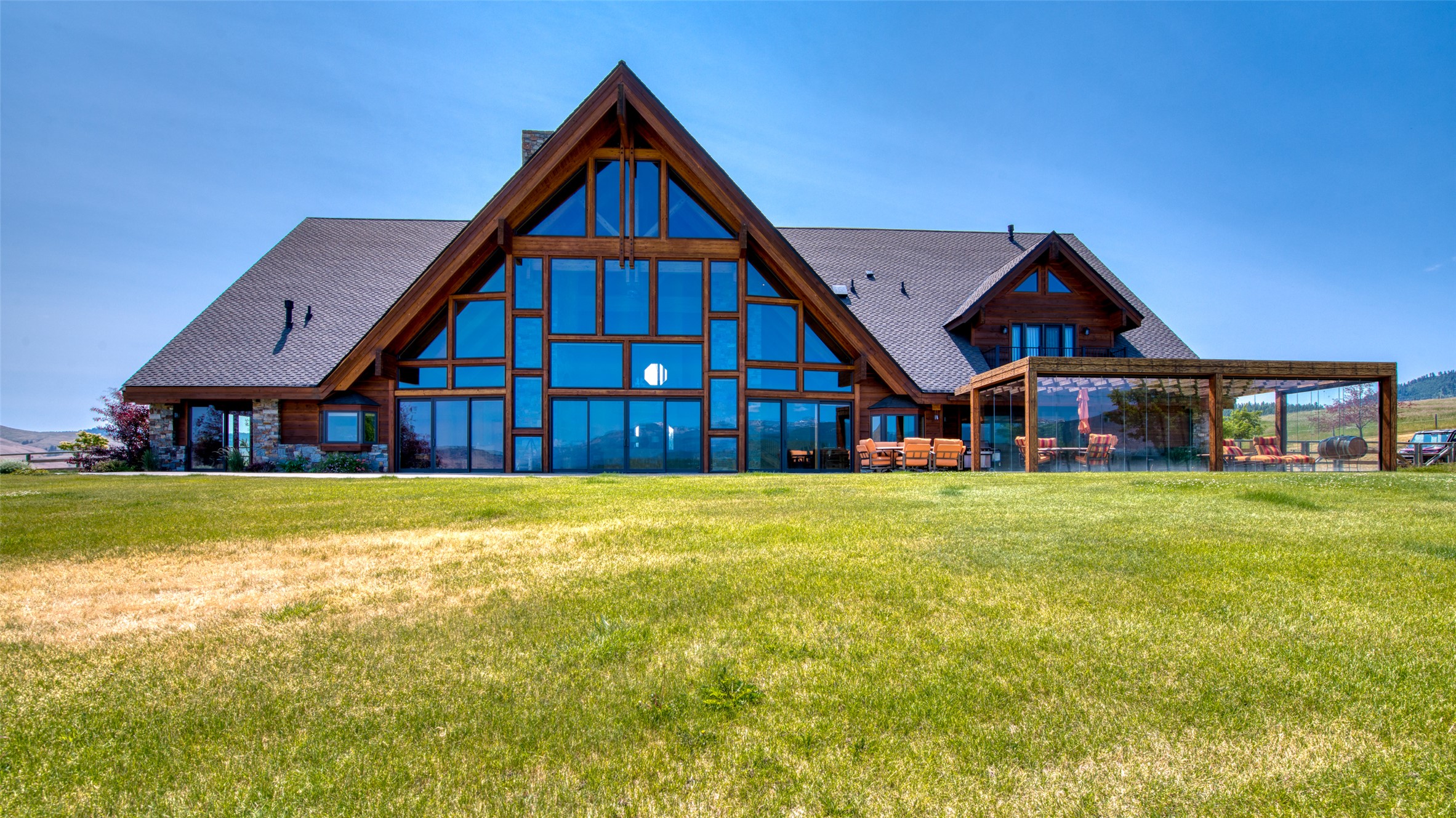 Darby, Montana 59829, United States, 3 Bedrooms Bedrooms, ,4 BathroomsBathrooms,Residential,Active,37707