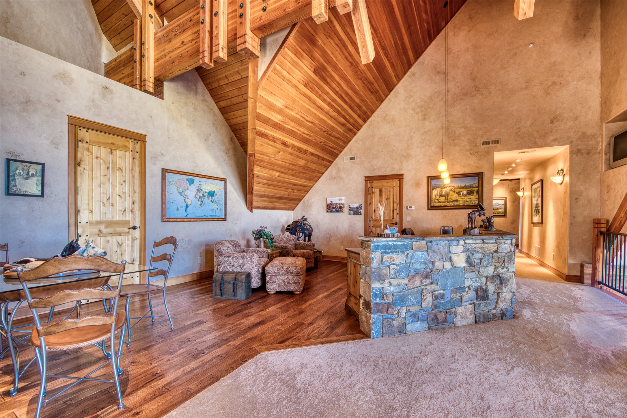 Darby, Montana 59829, United States, 3 Bedrooms Bedrooms, ,4 BathroomsBathrooms,Residential,Active,37707