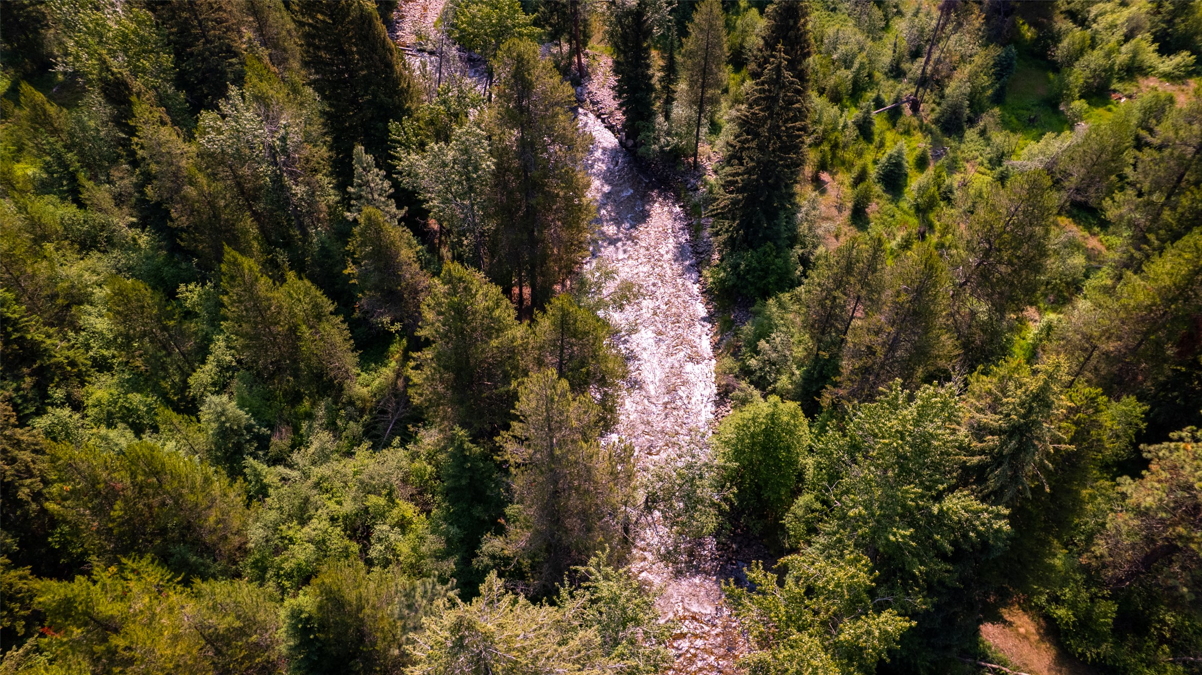 Darby, Montana 59829, United States, 3 Bedrooms Bedrooms, ,4 BathroomsBathrooms,Residential,Active,37707