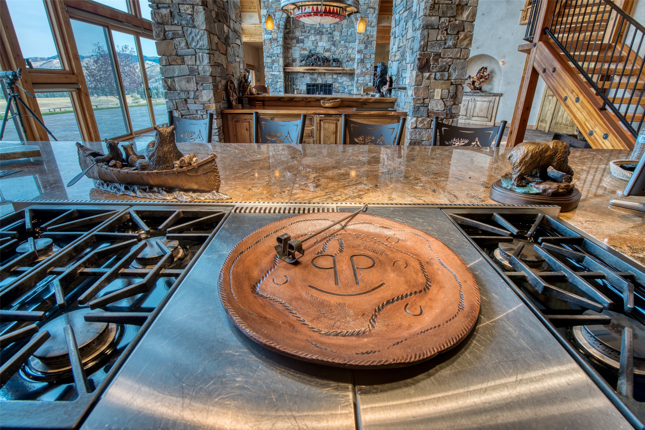 Darby, Montana 59829, United States, 3 Bedrooms Bedrooms, ,4 BathroomsBathrooms,Residential,Active,37707