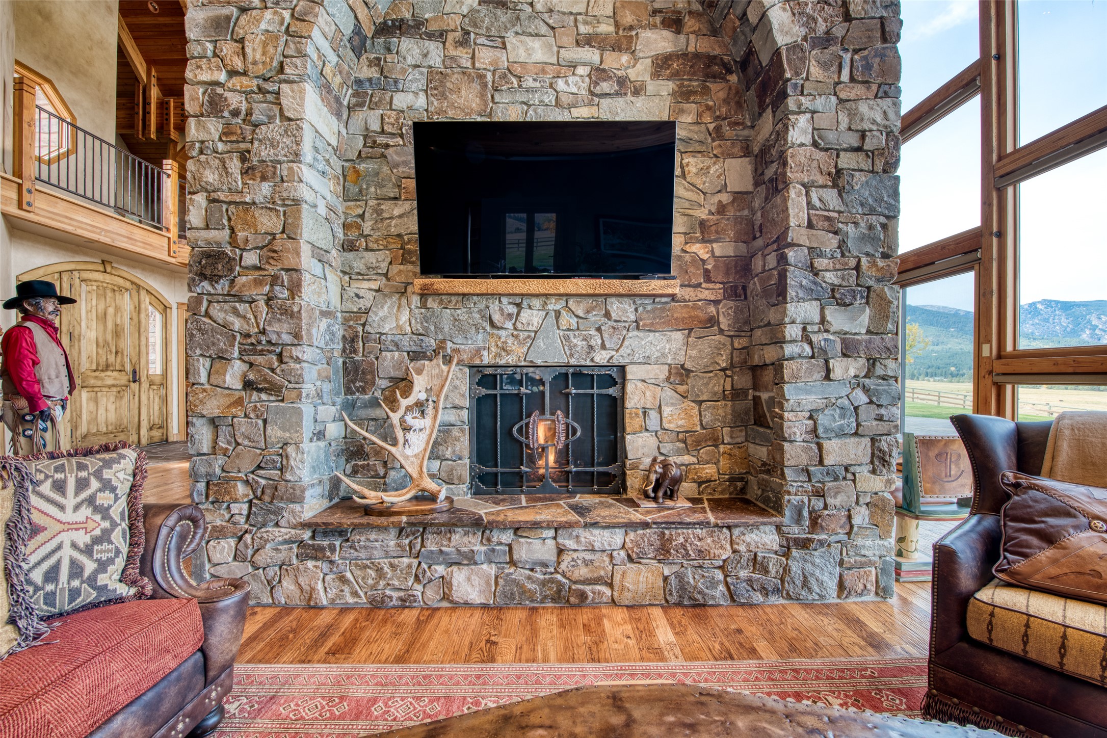 Darby, Montana 59829, United States, 3 Bedrooms Bedrooms, ,4 BathroomsBathrooms,Residential,Active,37707