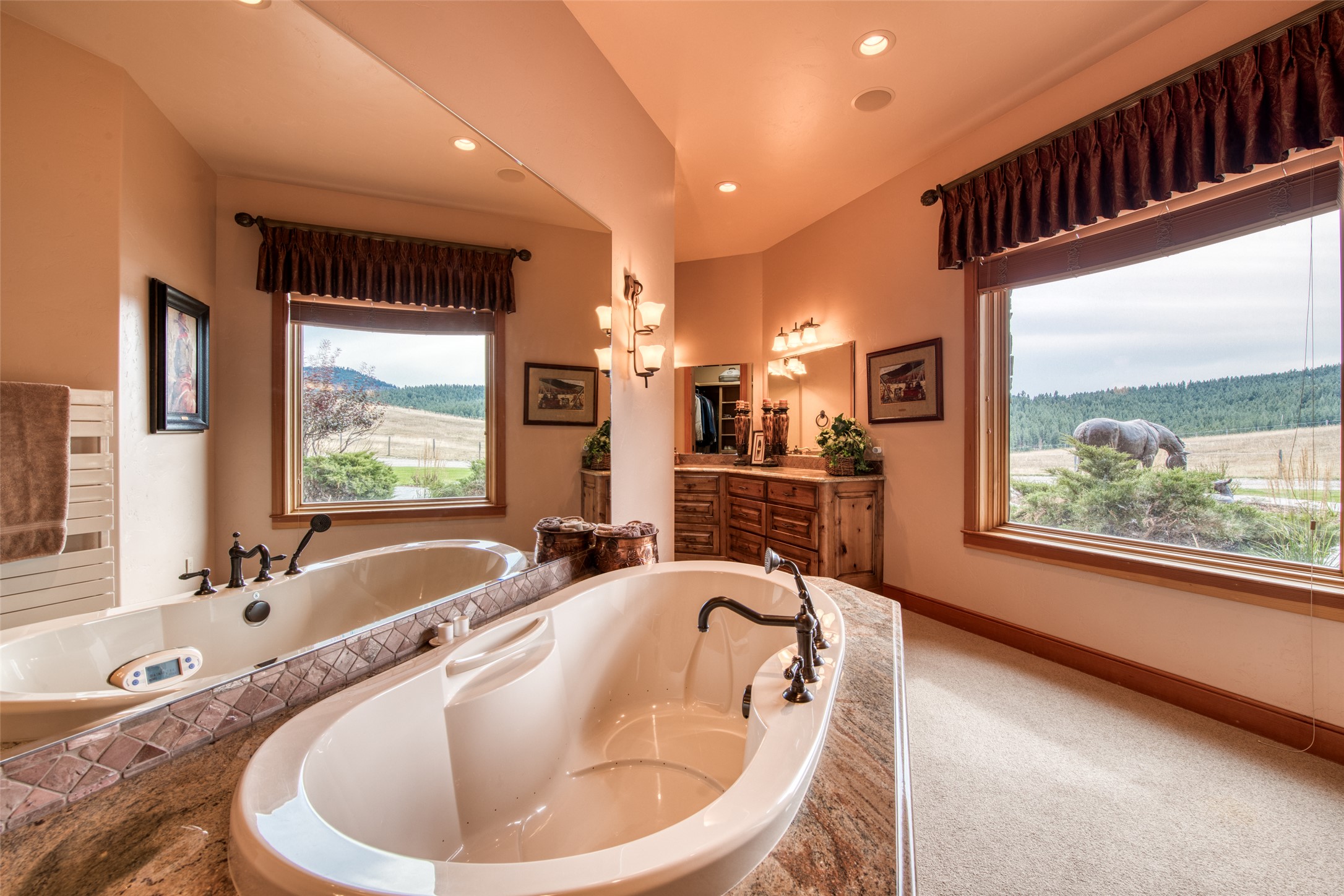 Darby, Montana 59829, United States, 3 Bedrooms Bedrooms, ,4 BathroomsBathrooms,Residential,Active,37707