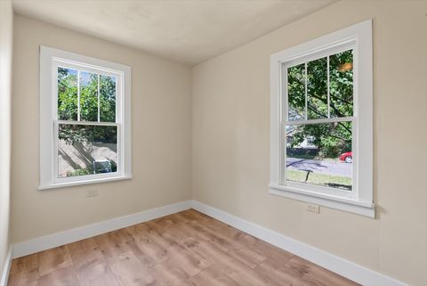 Tiny photo for 746 7th Avenue E, Kalispell, MT 59901 (MLS # 30073439)