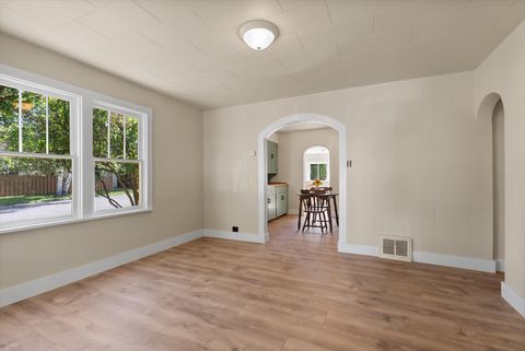 Tiny photo for 746 7th Avenue E, Kalispell, MT 59901 (MLS # 30073439)