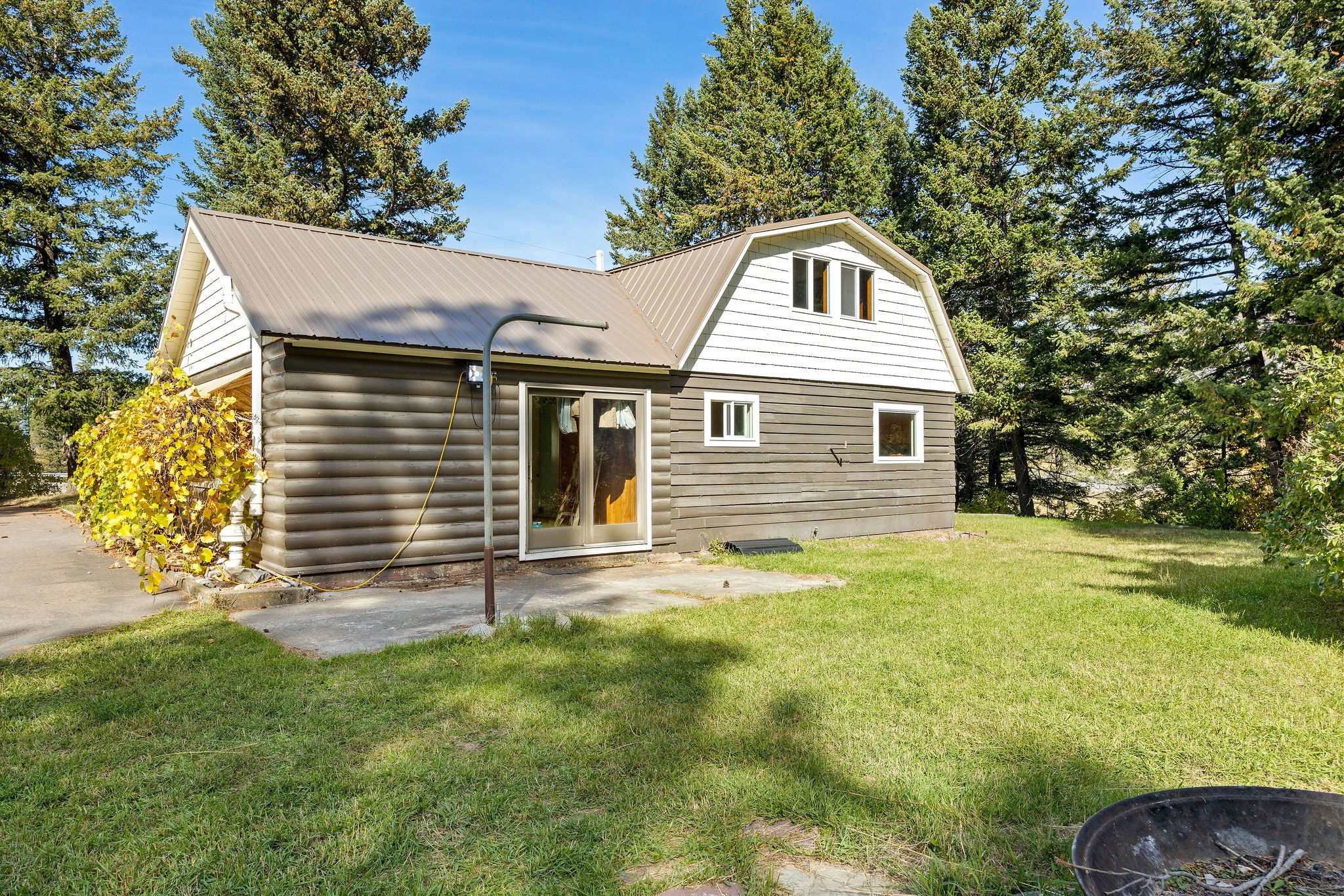 7515 US Hwy 2 E