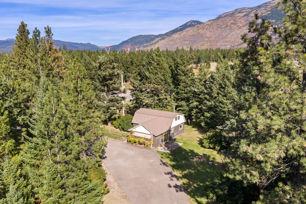 Photo of 7515 US Hwy 2 E, Columbia Falls, MT 59912 (MLS # 30079569)