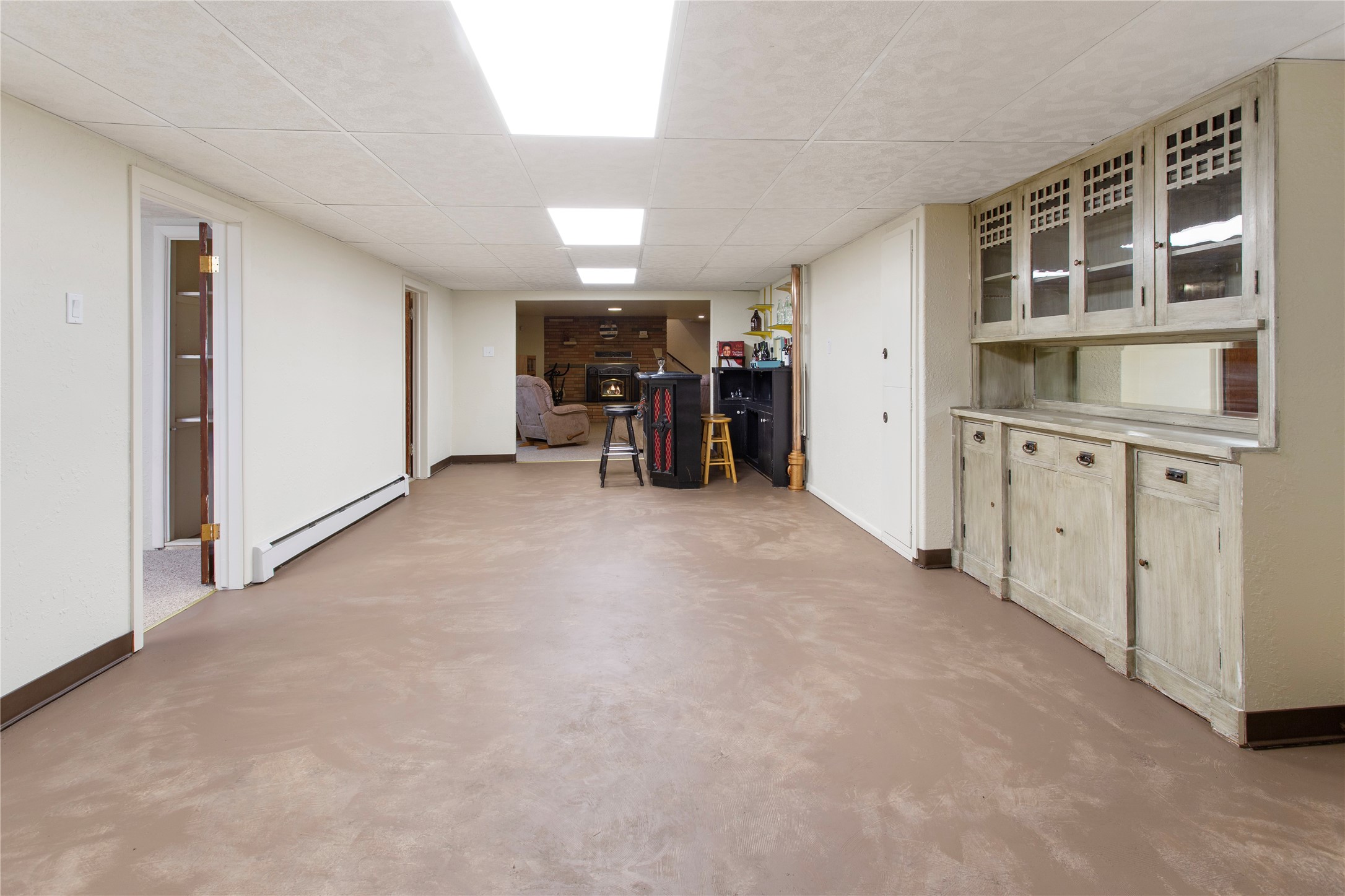 Butte, Montana 59701, United States, 4 Bedrooms Bedrooms, ,3 BathroomsBathrooms,Residential,Pending,51771