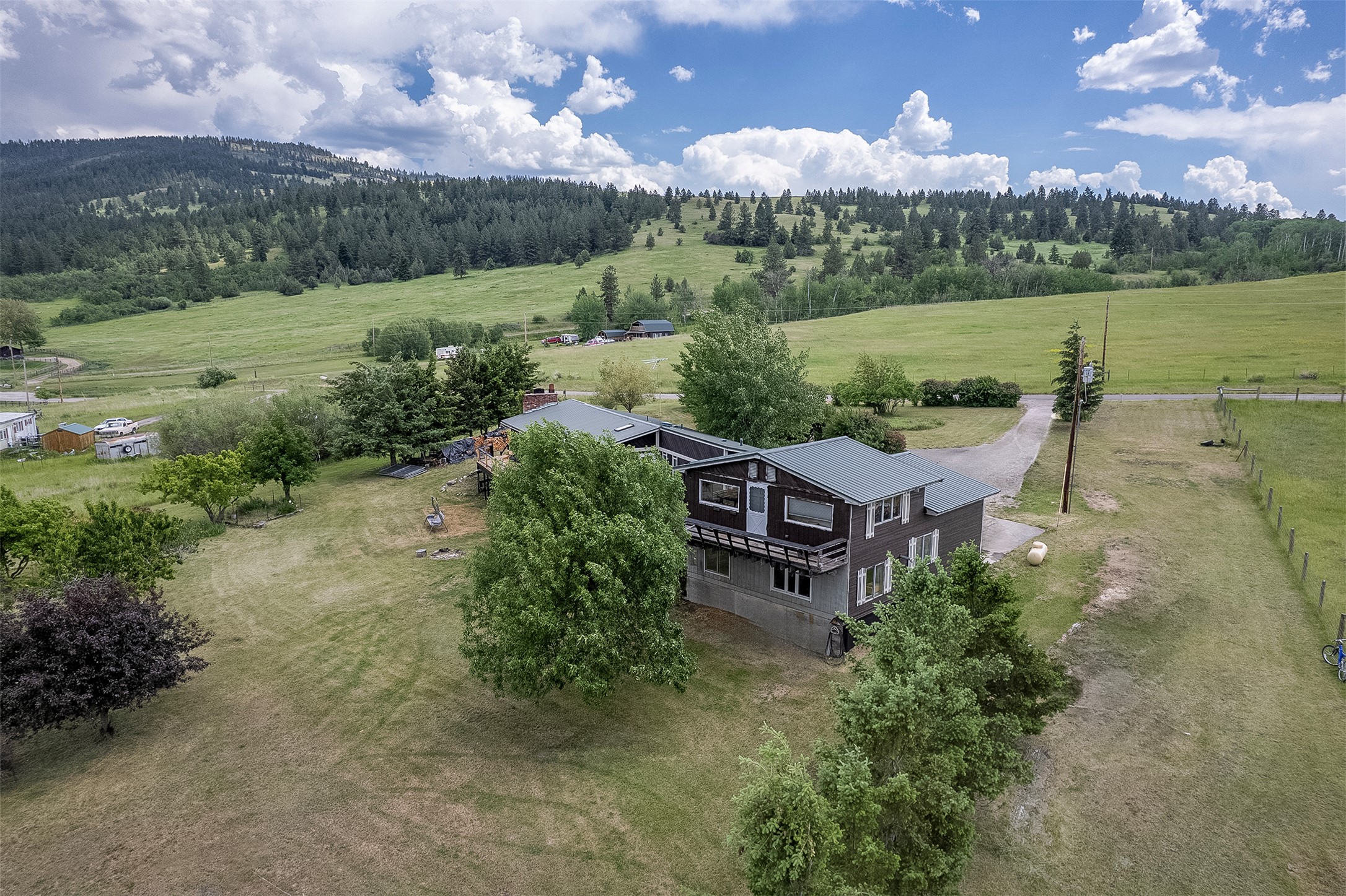 30543 Walking Horse Lane