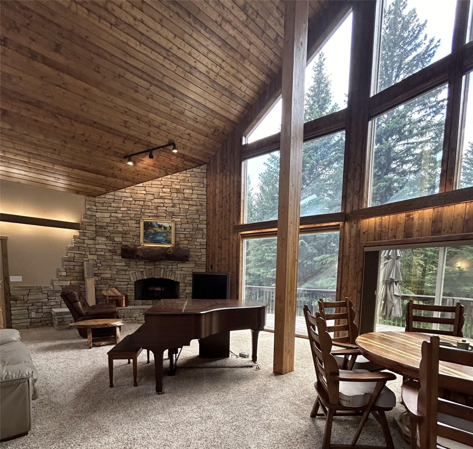 3971 Glen Lake Road