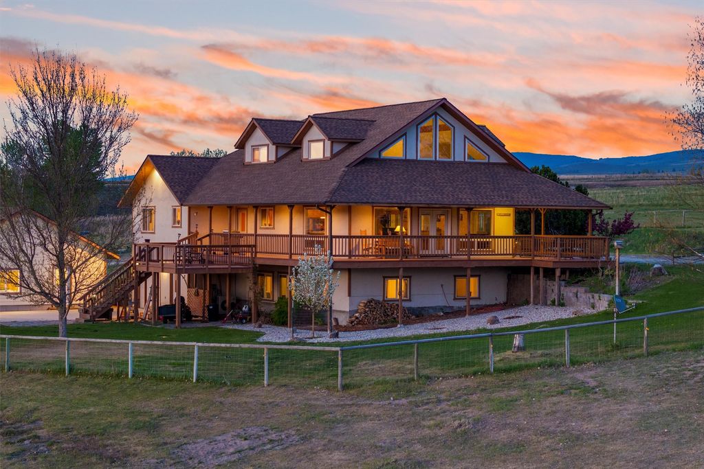 Photo of 1892 Sutherland Lane, Corvallis, MT 59828 (MLS # 30050113)