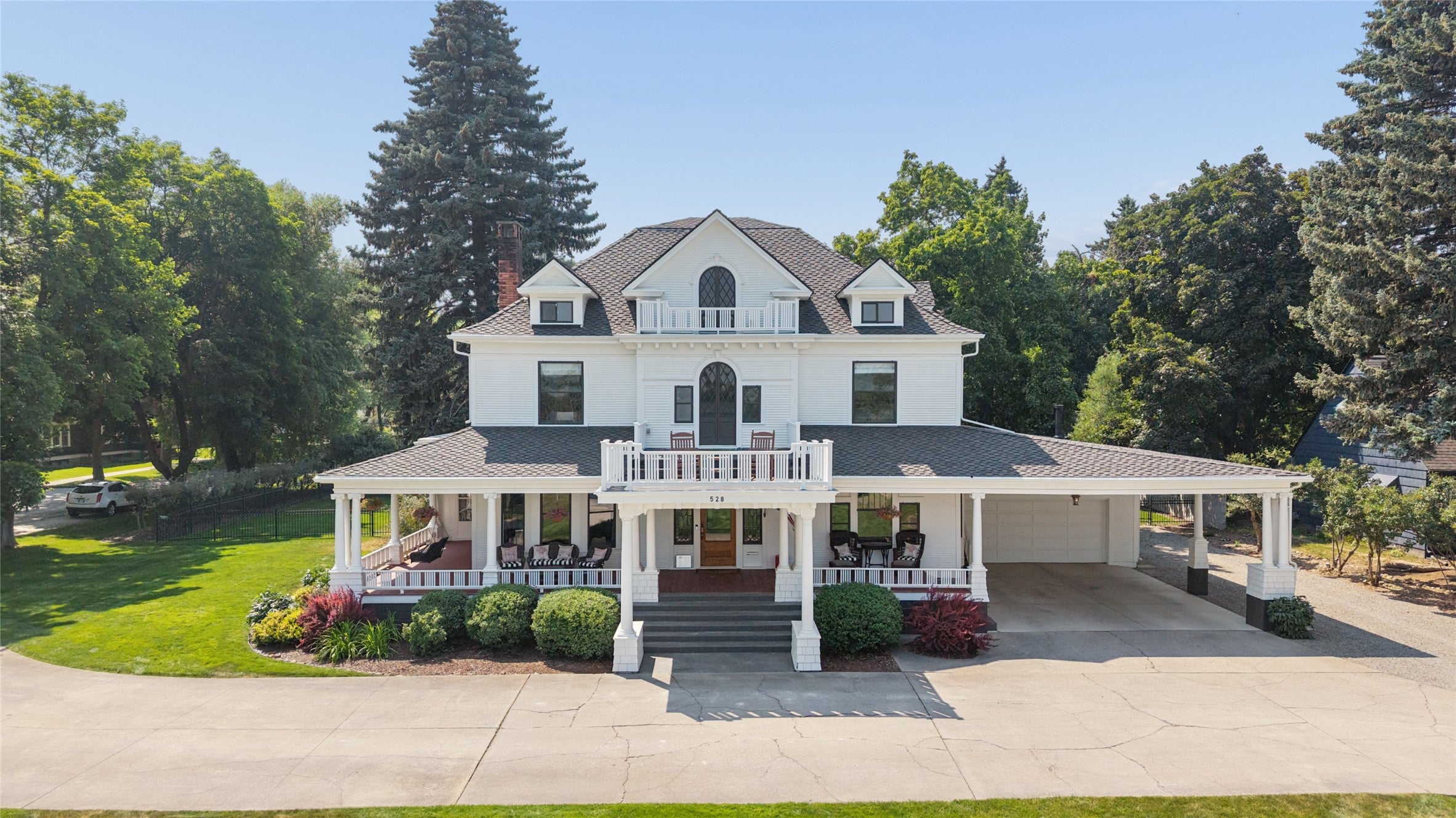 528 Woodland Avenue
