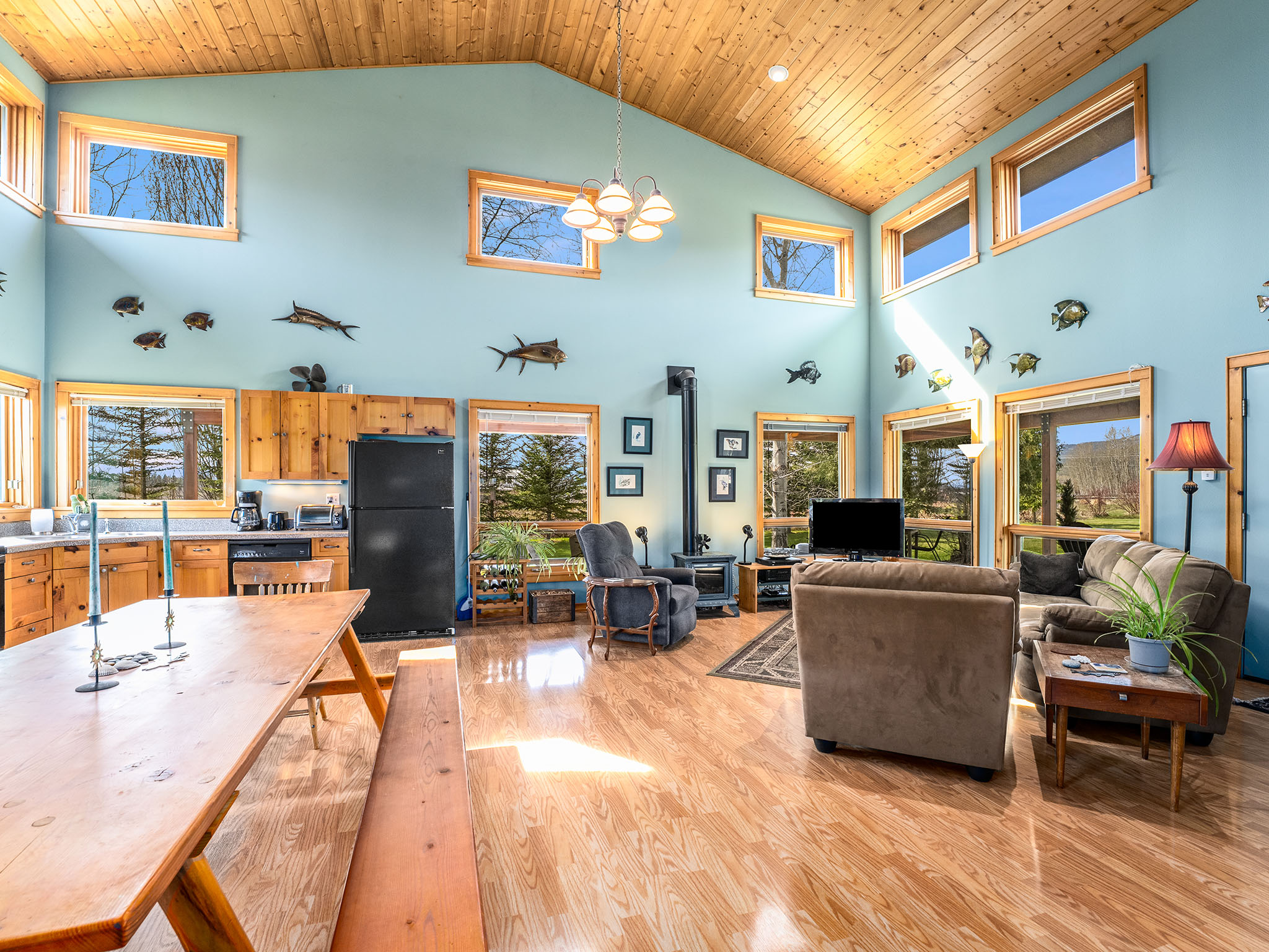 1455 E Edgewood Drive