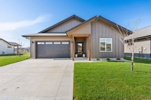 Photo of 816 Rivet Way, Kalispell, MT 59901 (MLS # 30077440)
