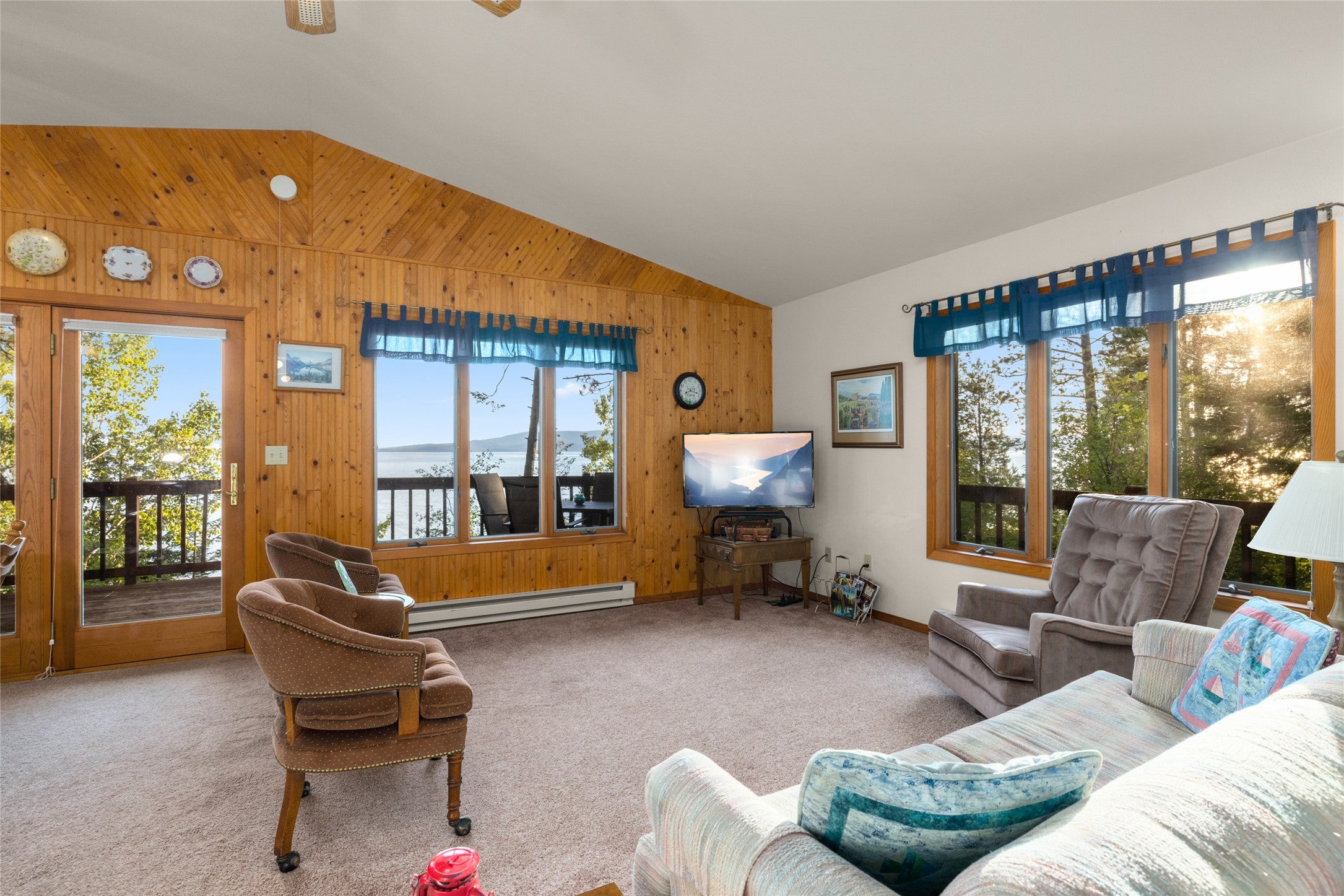 25777 Sunset Point Lane