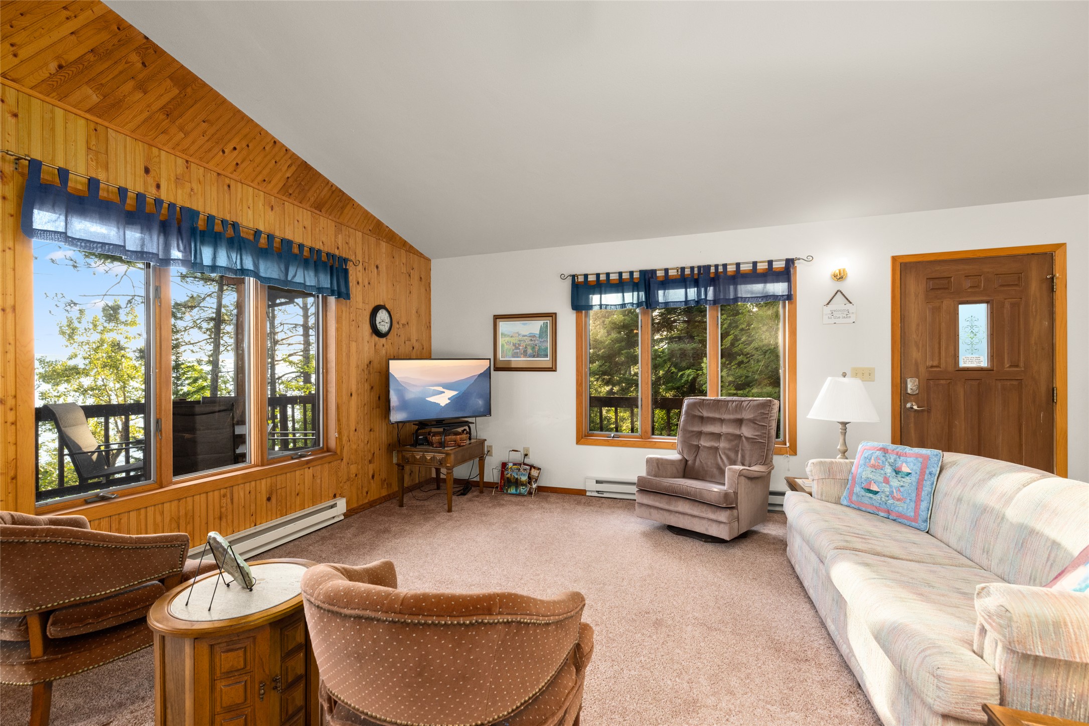25777 Sunset Point Lane