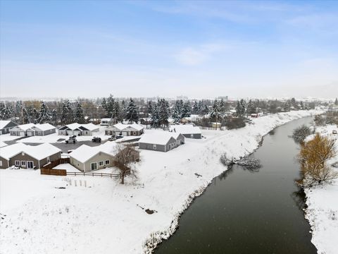 Tiny photo for 1681 Bull Run, Kalispell, MT 59901 (MLS # 30066196)