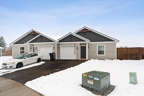 Tiny photo for 1681 Bull Run, Kalispell, MT 59901 (MLS # 30066196)