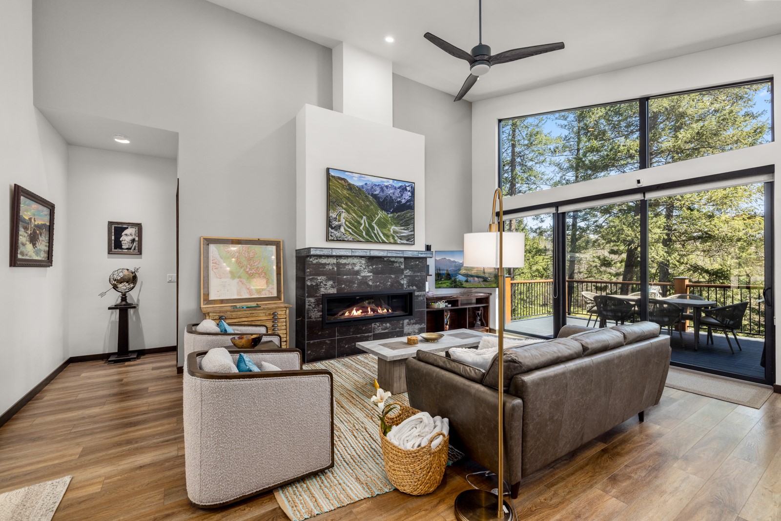 327 Gleneagles Trail