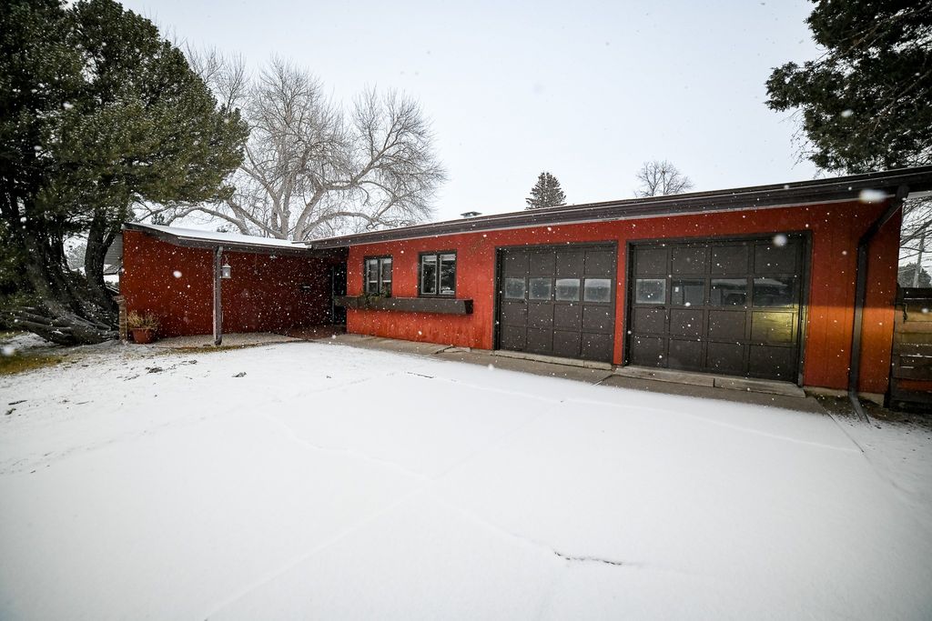 Photo of 3800 5th Avenue S, Great Falls, MT 59405 (MLS # 30062115)