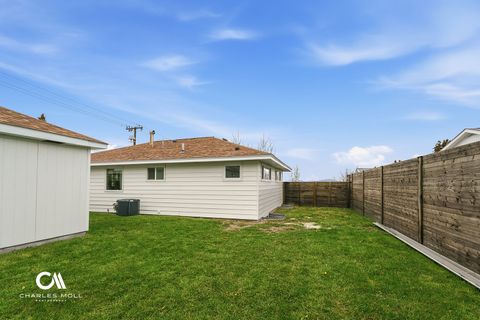 Tiny photo for 1103 Highland Street, Helena, MT 59601 (MLS # 30070304)