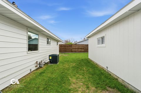 Tiny photo for 1103 Highland Street, Helena, MT 59601 (MLS # 30070304)