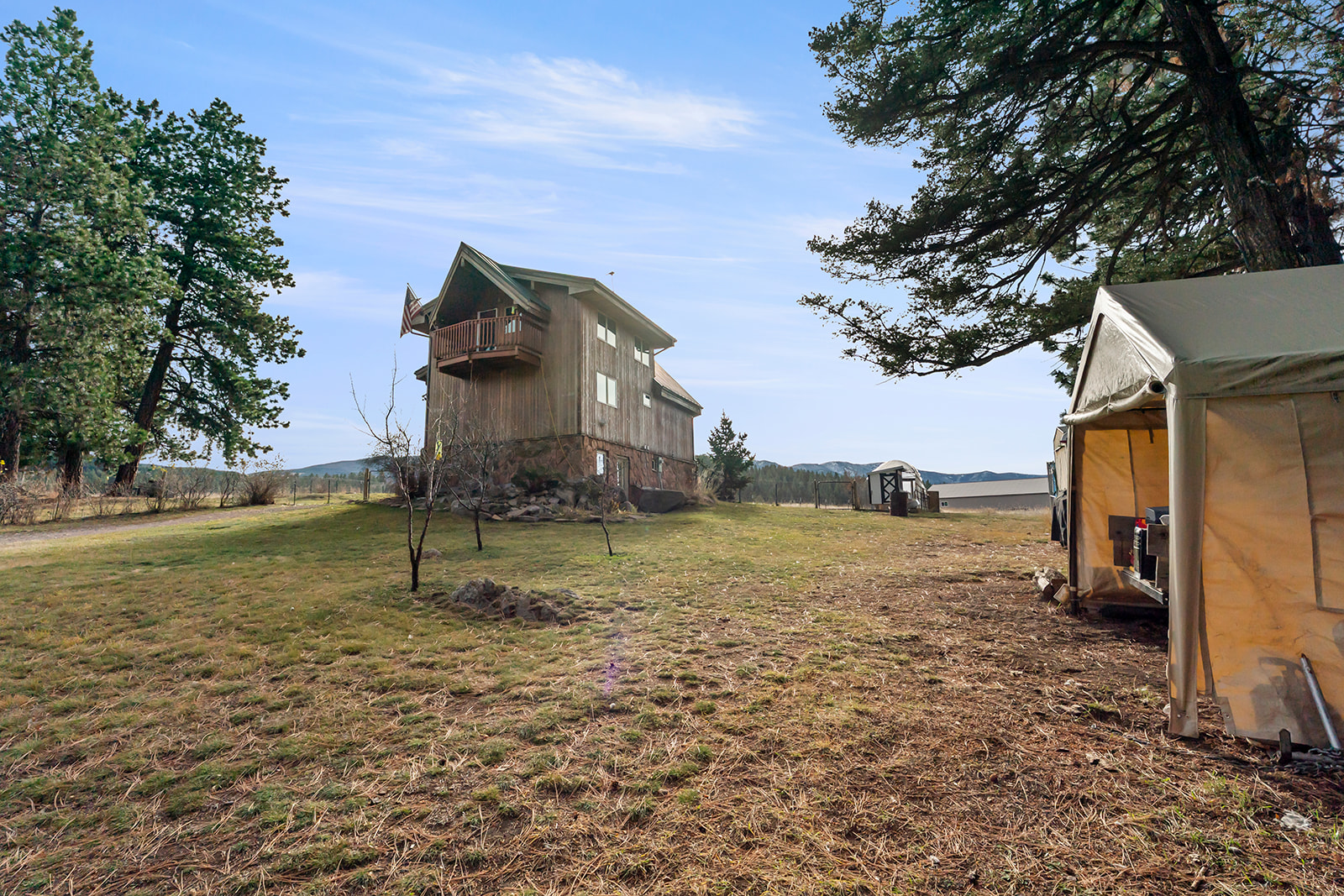 Clancy, Montana 59634, United States, 3 Bedrooms Bedrooms, ,3 BathroomsBathrooms,Residential,Active,250729