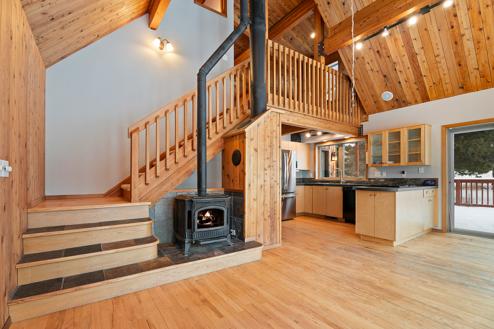 Clancy, Montana 59634, United States, 3 Bedrooms Bedrooms, ,3 BathroomsBathrooms,Residential,Active,250729