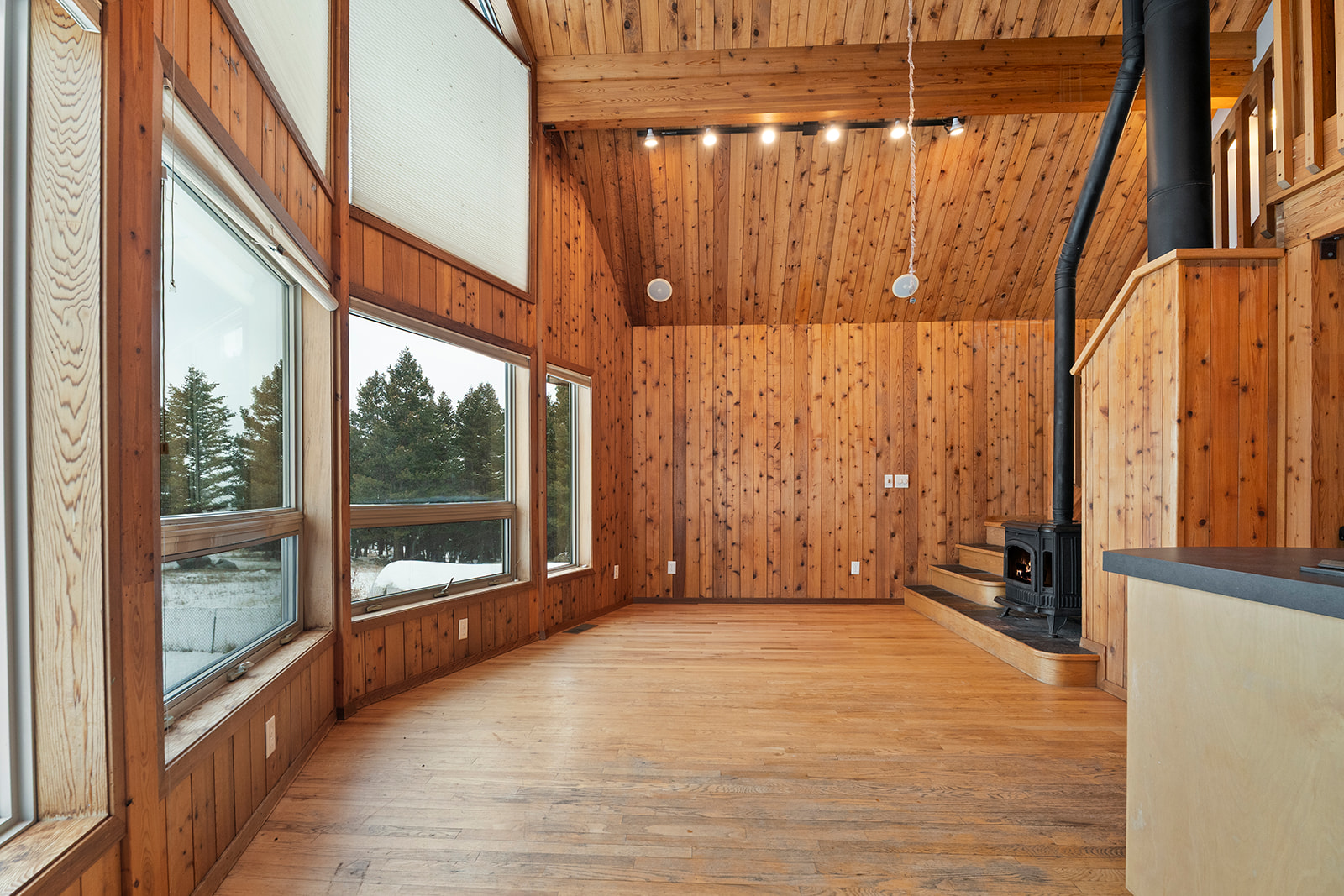 Clancy, Montana 59634, United States, 3 Bedrooms Bedrooms, ,3 BathroomsBathrooms,Residential,Active,250729