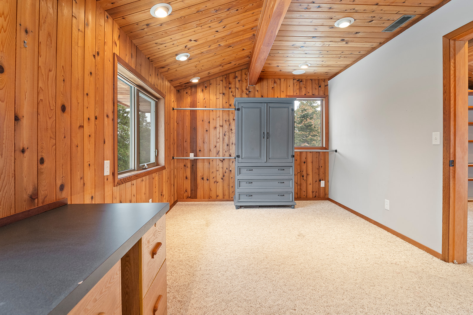 Clancy, Montana 59634, United States, 3 Bedrooms Bedrooms, ,3 BathroomsBathrooms,Residential,Active,250729