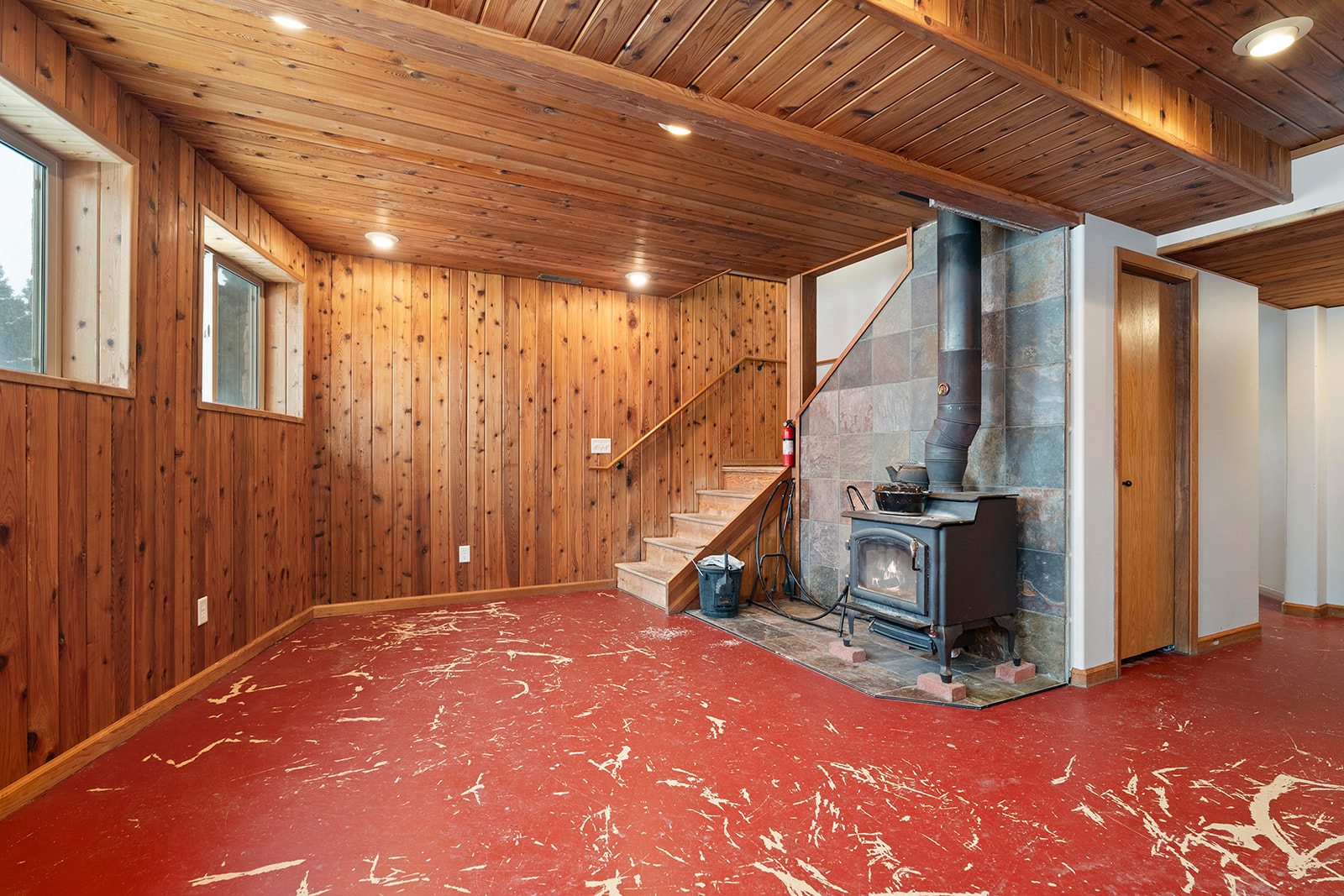 Clancy, Montana 59634, United States, 3 Bedrooms Bedrooms, ,3 BathroomsBathrooms,Residential,Active,250729