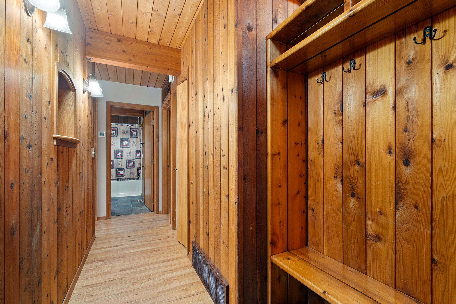 Clancy, Montana 59634, United States, 3 Bedrooms Bedrooms, ,3 BathroomsBathrooms,Residential,Active,250729