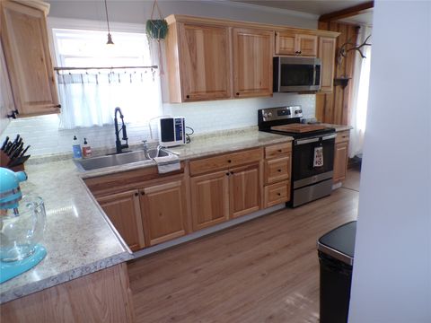 Tiny photo for 2113 8th Avenue N, Great Falls, MT 59401 (MLS # 30071296)