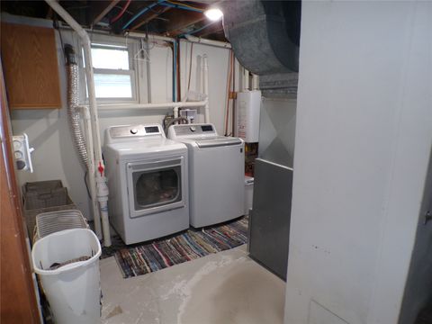 Tiny photo for 2113 8th Avenue N, Great Falls, MT 59401 (MLS # 30071296)