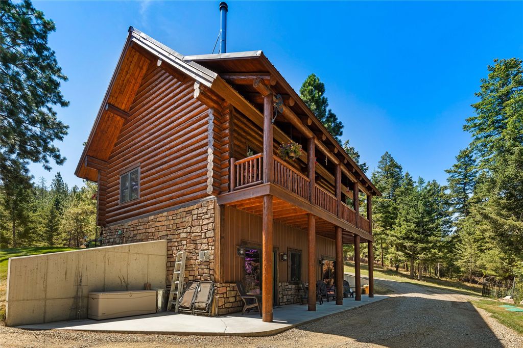 Photo of 148 Spitz Road, Stevensville, MT 59870 (MLS # 30054832)