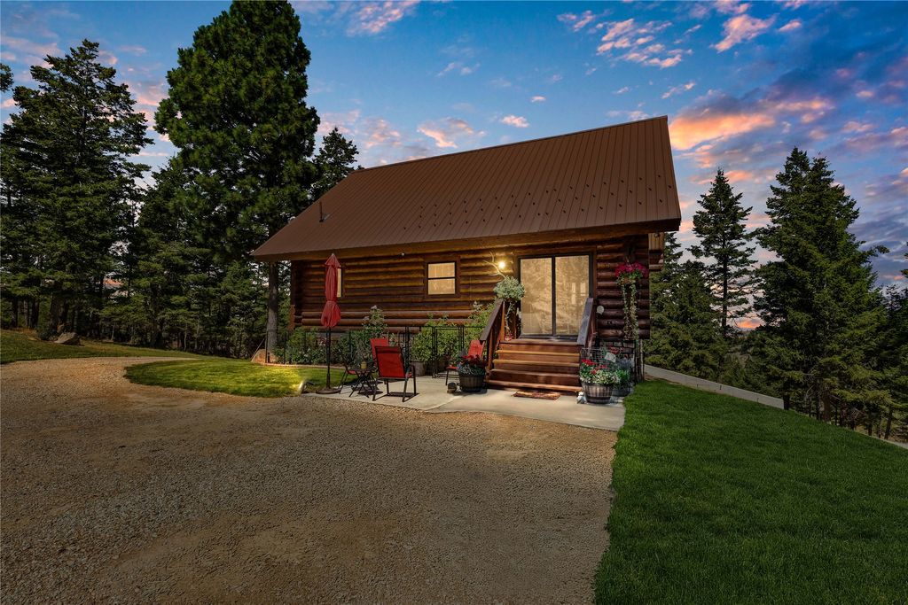 Photo of 148 Spitz Road, Stevensville, MT 59870 (MLS # 30054832)