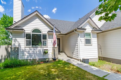 Photo of 127 Meadowlark Court, Missoula, MT 59803 (MLS # 30063504)