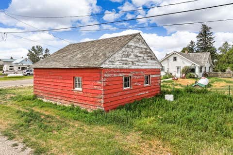 Tiny photo for 121 Central Avenue S, Dutton, MT 59433 (MLS # 30076560)
