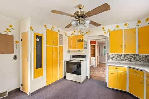 Tiny photo for 121 Central Avenue S, Dutton, MT 59433 (MLS # 30076560)