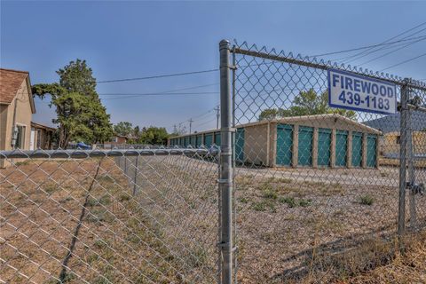 Photo of 1625 Joslyn Street, Helena, MT 59601 (MLS # 30058344)