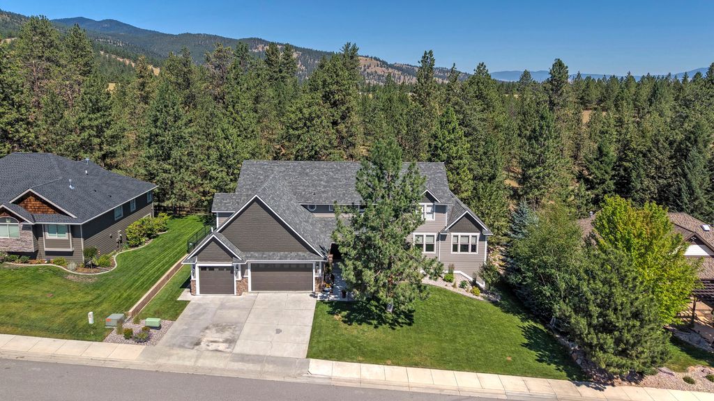 Photo of 10613 Coulter Pine Street, Lolo, MT 59847 (MLS # 30064261)