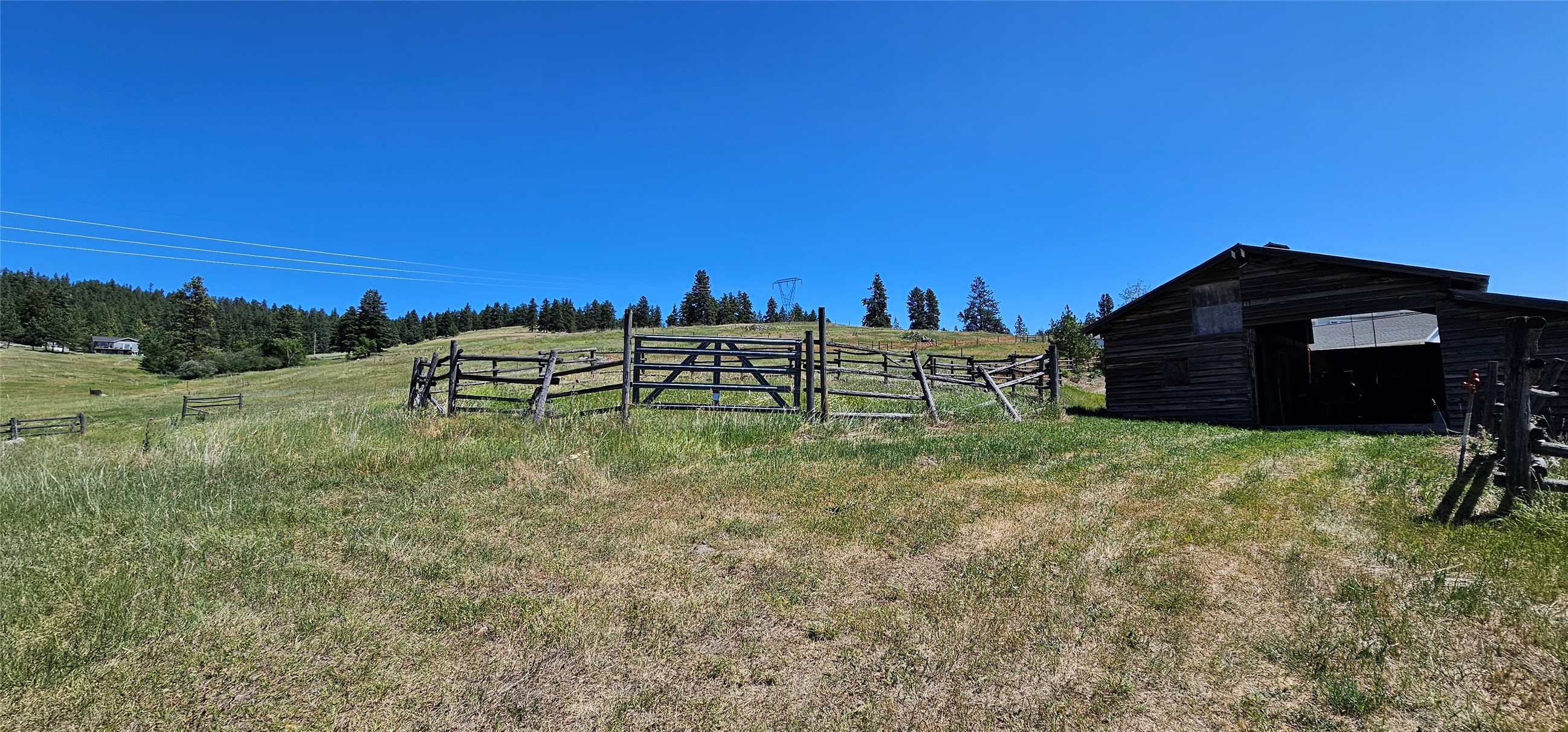 Kalispell, Montana 59901, United States, 5 Bedrooms Bedrooms, ,2 BathroomsBathrooms,Residential,Active,164129