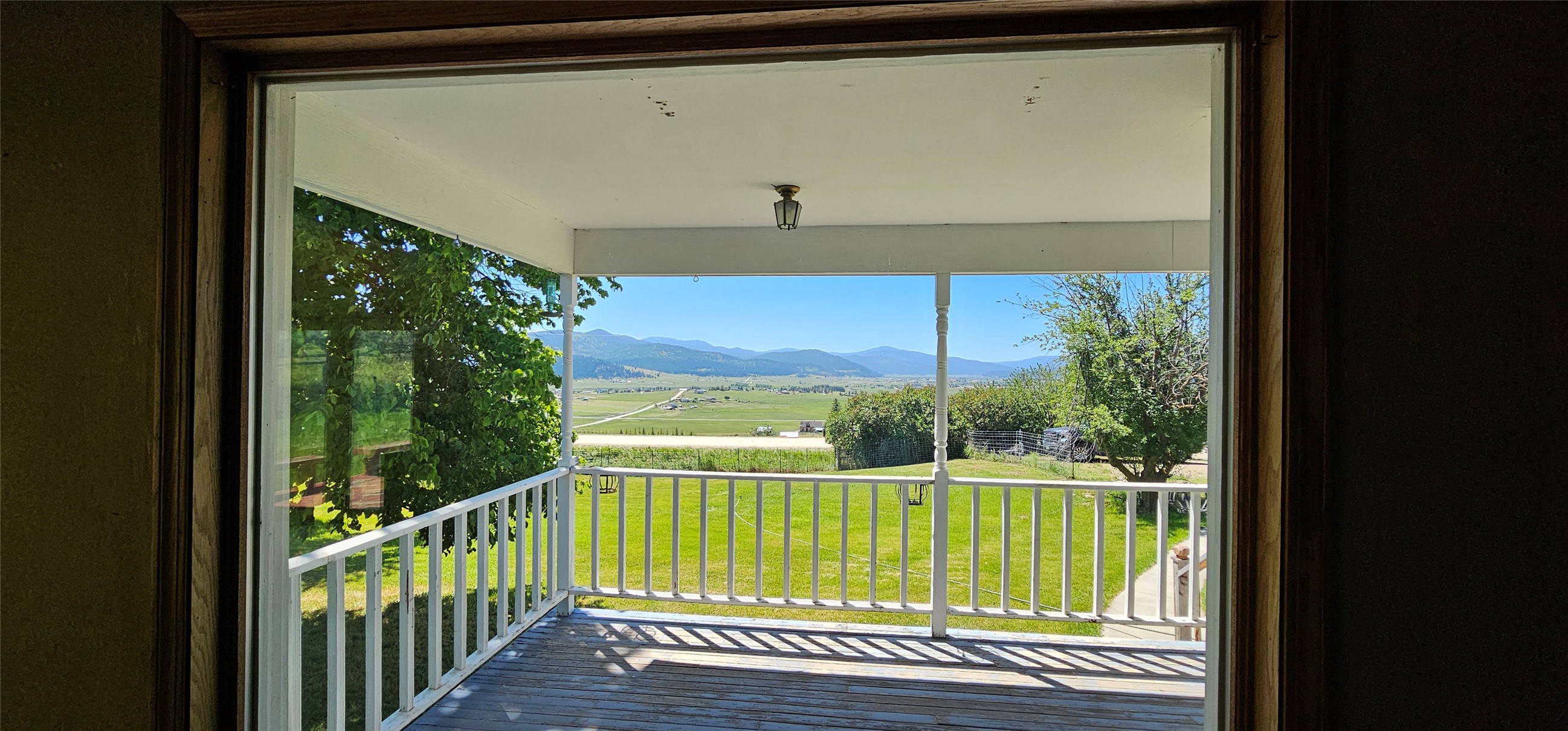 Kalispell, Montana 59901, United States, 5 Bedrooms Bedrooms, ,2 BathroomsBathrooms,Residential,Active,164129