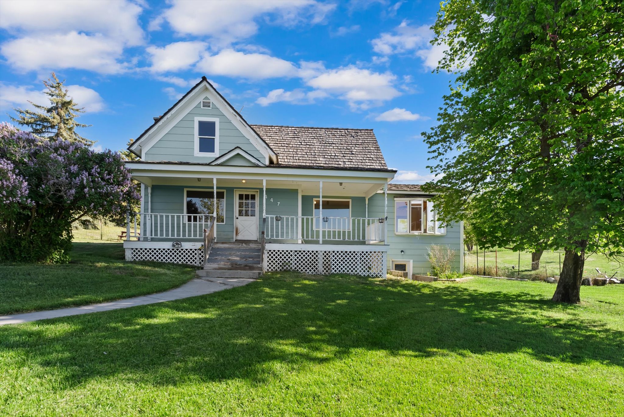 Kalispell, Montana 59901, United States, 5 Bedrooms Bedrooms, ,2 BathroomsBathrooms,Residential,Active,164129