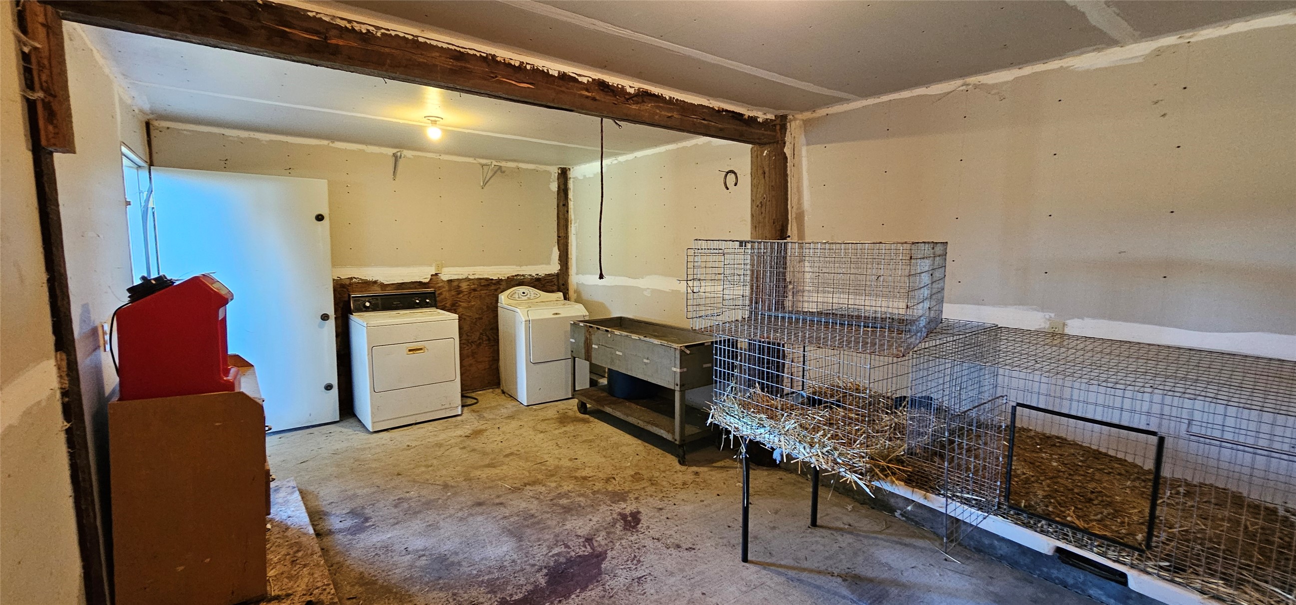 Kalispell, Montana 59901, United States, 5 Bedrooms Bedrooms, ,2 BathroomsBathrooms,Residential,Active,164129