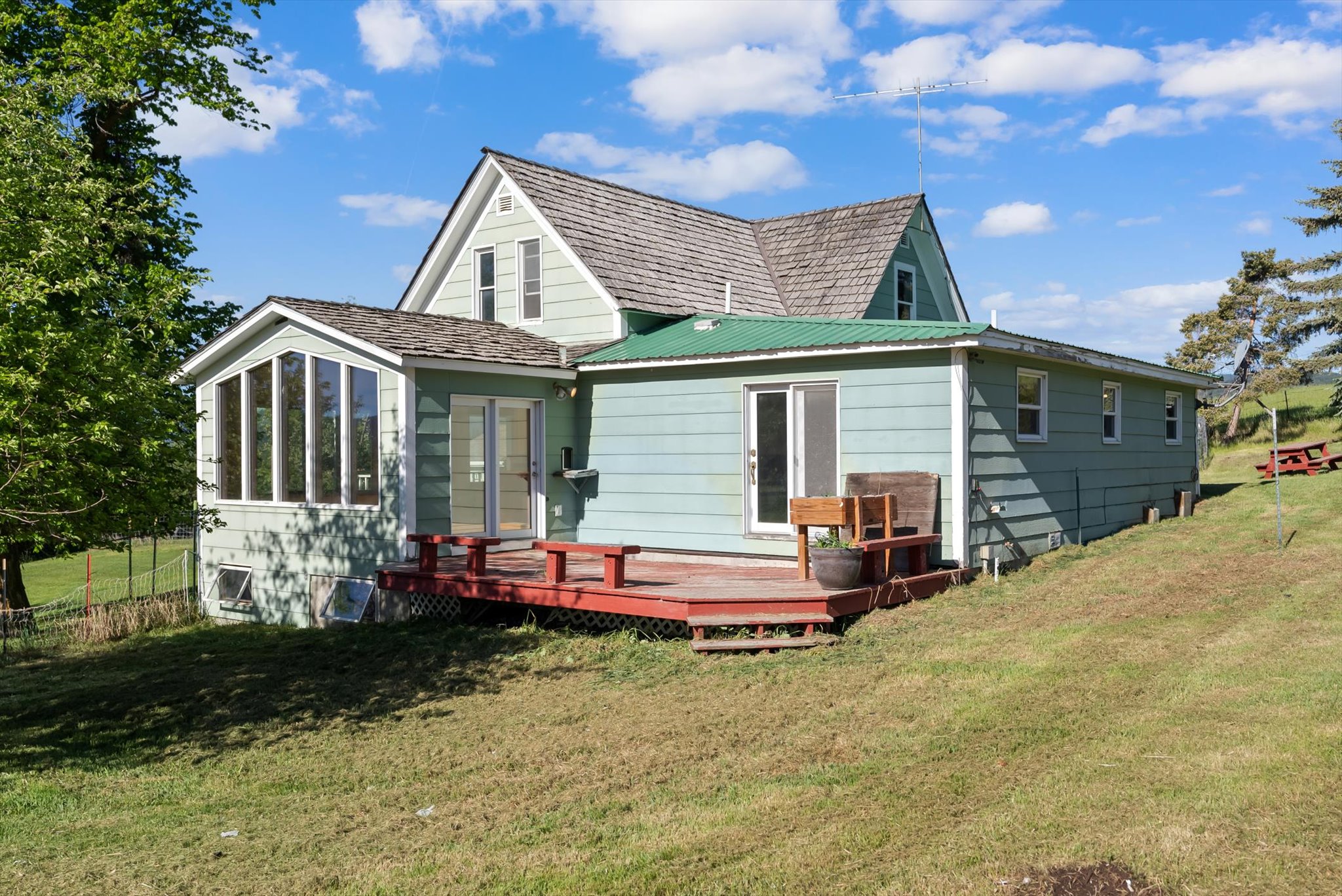 Kalispell, Montana 59901, United States, 5 Bedrooms Bedrooms, ,2 BathroomsBathrooms,Residential,Active,164129